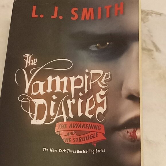 L. J. Smith Other - The Vampire Diaries, The Awakening and The Struggle softcover